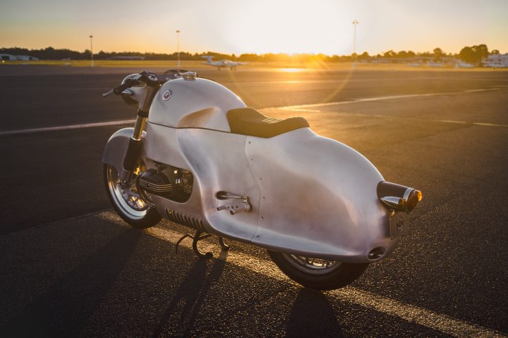 Custom BMW R100 RS Aero Motor Retro Rear 2