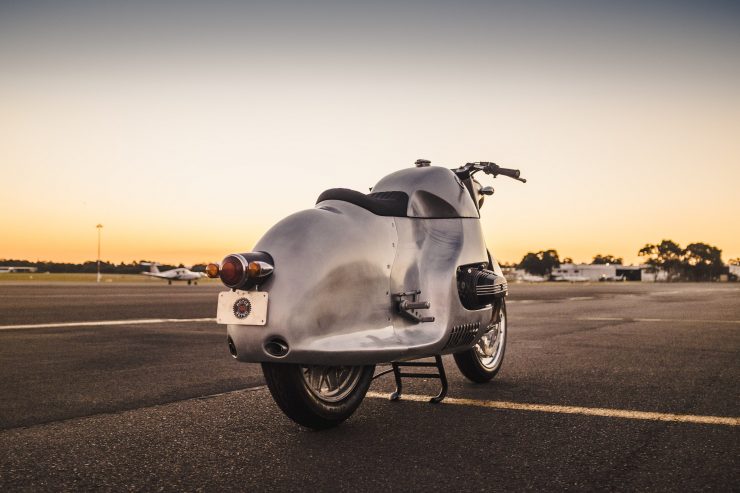 Custom BMW R100 RS Aero Motor Retro Rear 4