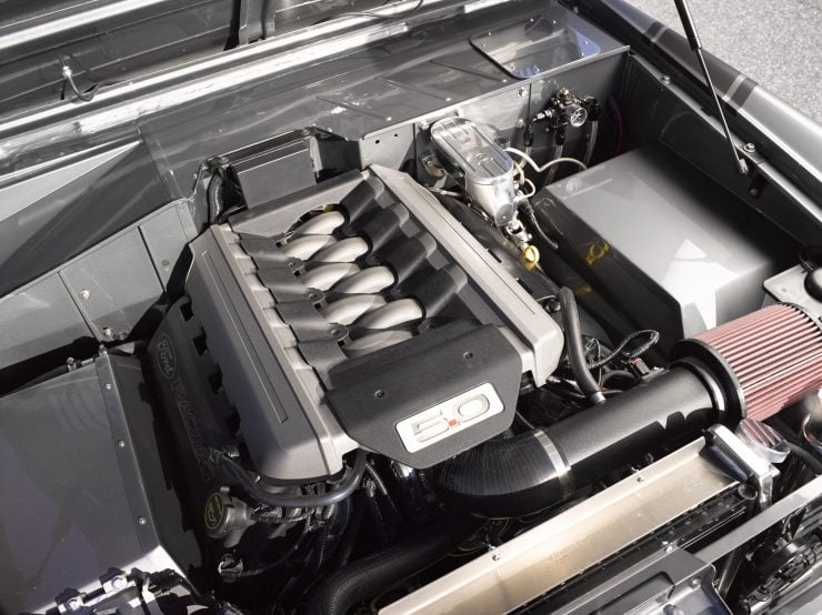 Ford Bronco Restomod V8 Coyote Engine