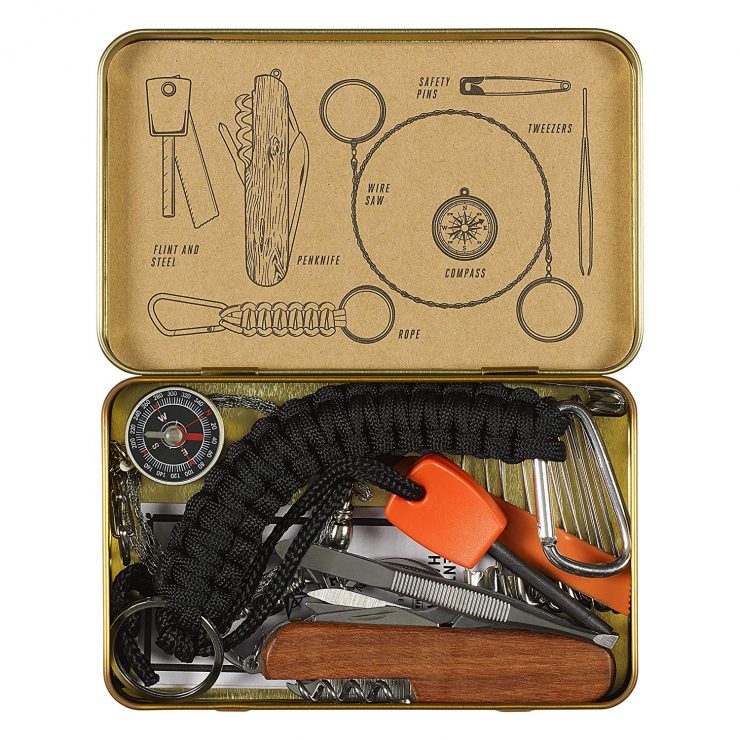 Gentlemen's Hardware Ultimate Adventure 16-Piece Outdoor Survival Tool Kit 3