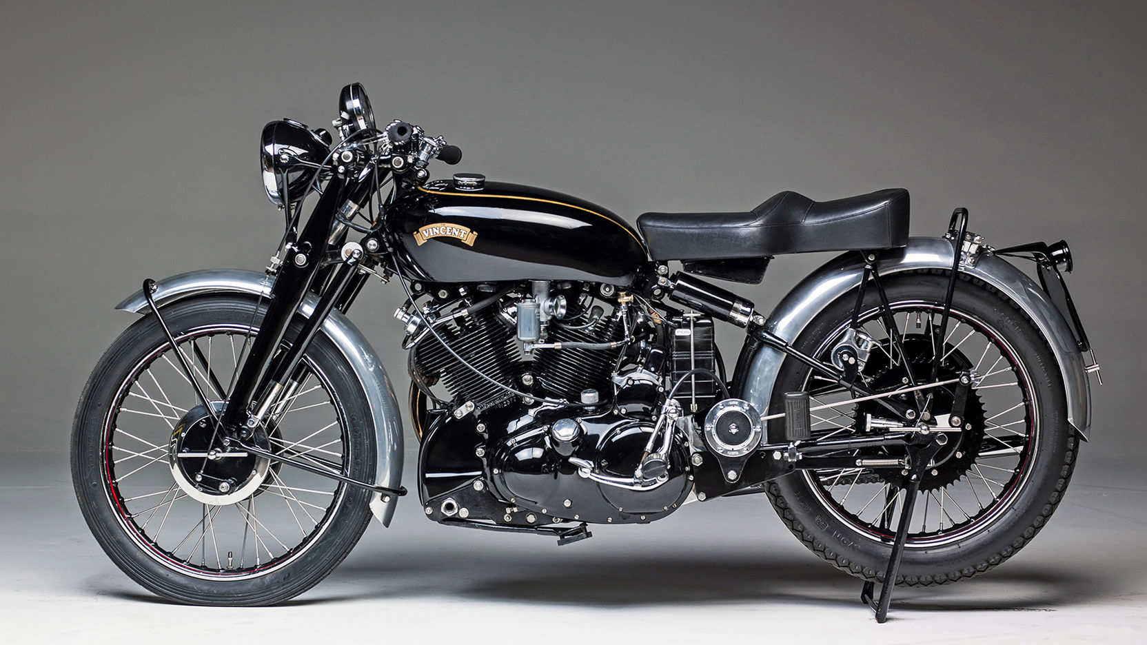 7/8 Inch Vincent Style Flat Chrome Handlebars – Classic Motorcycle Replacement Bars