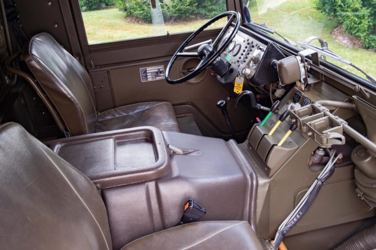 Steyr-Daimler-Puch Pinzgauer 4x4 Interior