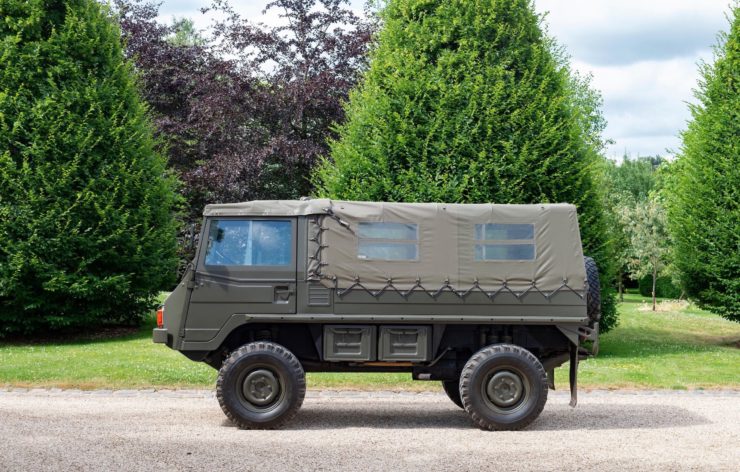 Steyr-Daimler-Puch Pinzgauer 4x4 lado 2