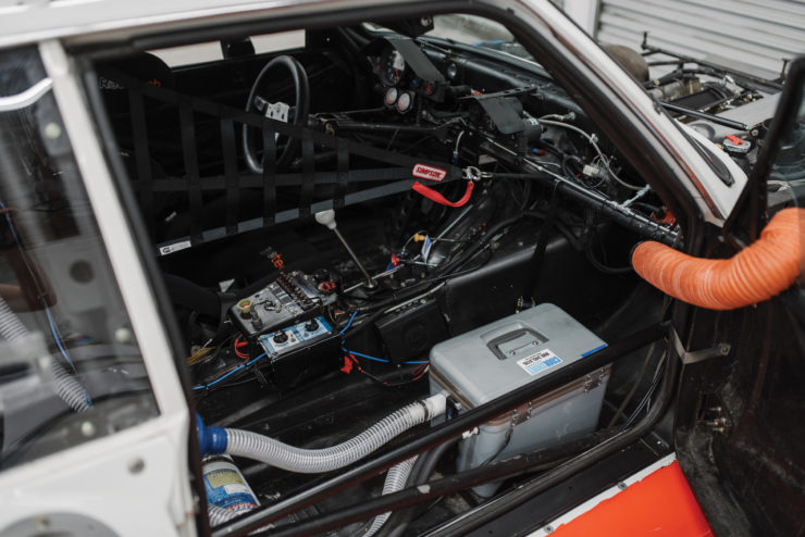 BMW 320i Turbo Interior 2