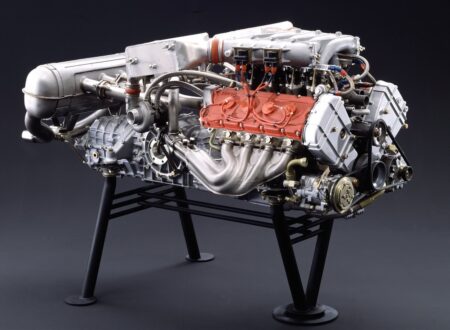 Ferrari F40 Engine