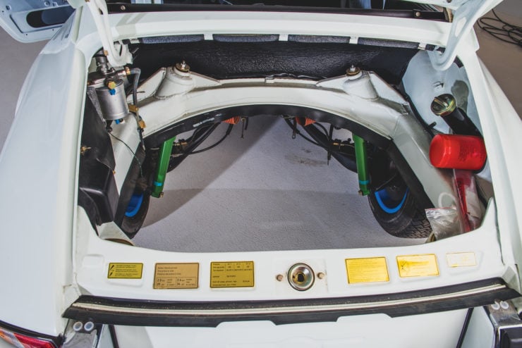 Porsche 911 Carrera RS 2.7 Engine Bay