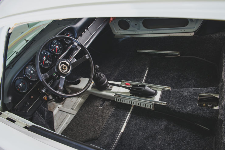 Porsche 911 Carrera RS 2.7 Interior