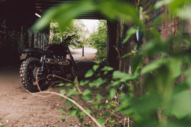 Triumph Bonneville SE Custom 12