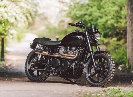 Triumph Bonneville SE Custom 5