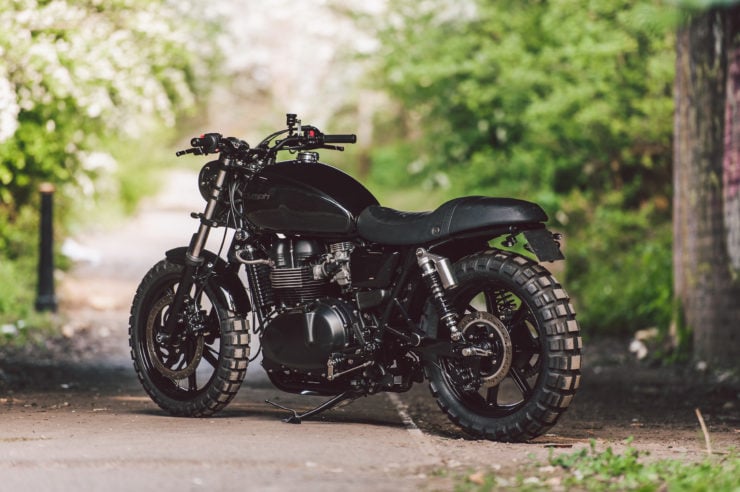 Triumph Bonneville SE Custom 8