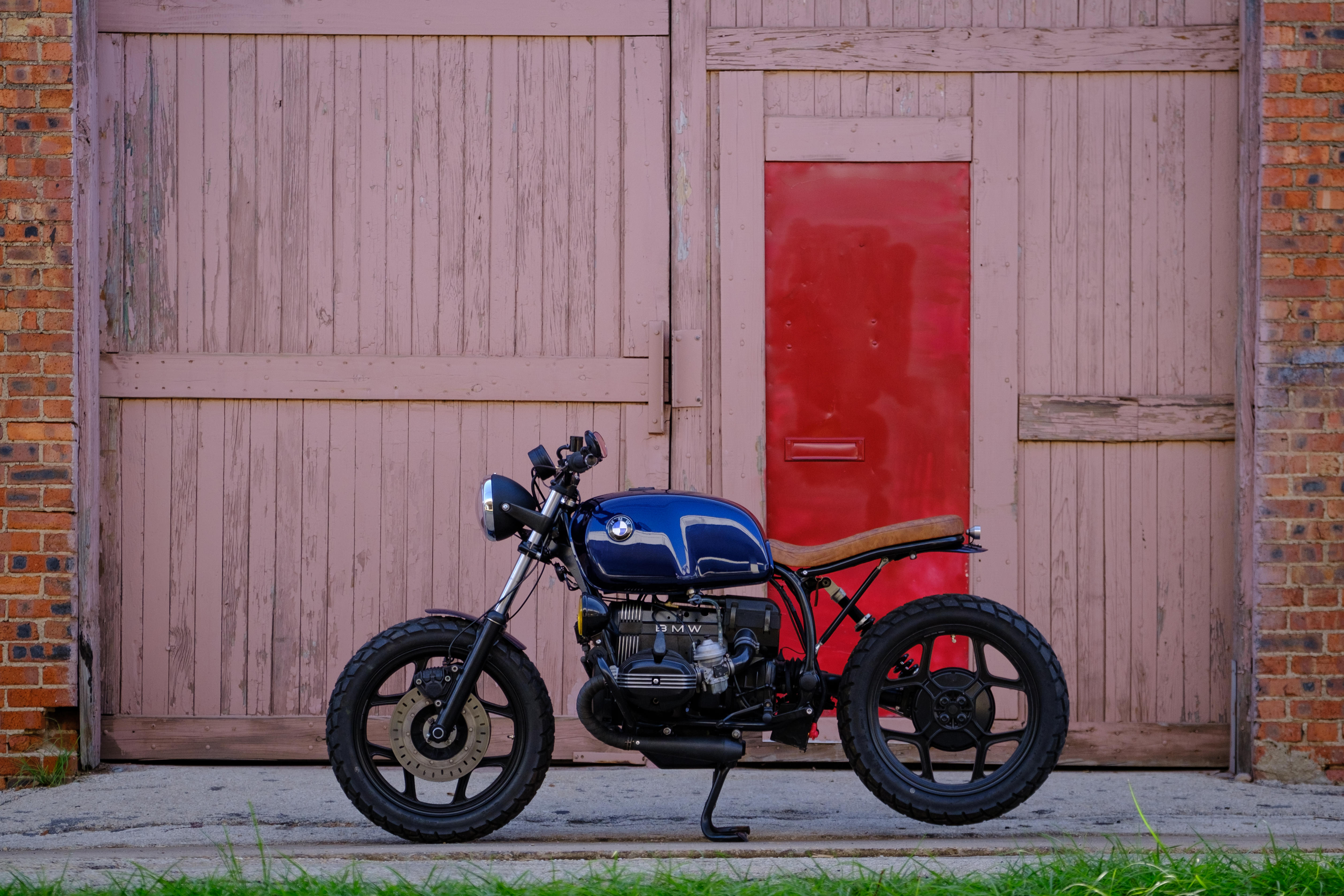 BMW R100RT Custom Side