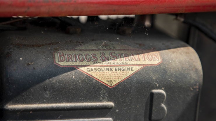 Briggs and Stratton Engine