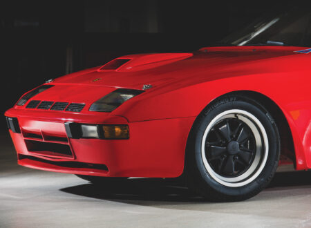 Porsche 924 Carrera GTS Clubsport Front