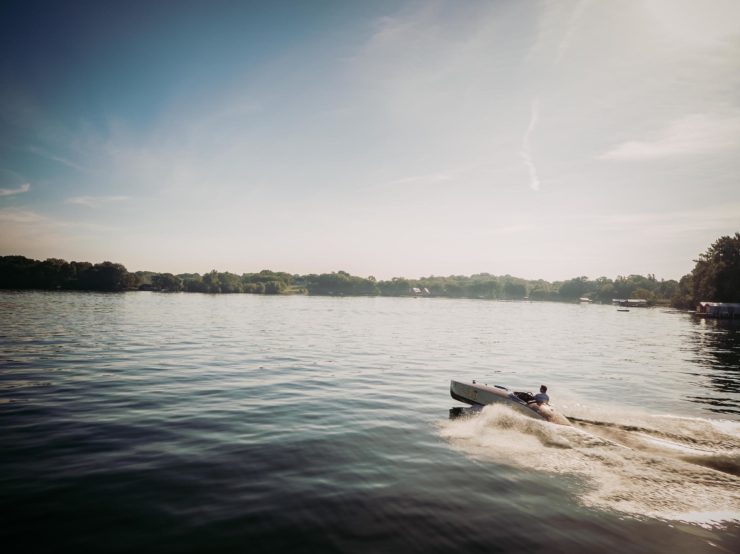 Wooden Mahogany Runabout Boat 2