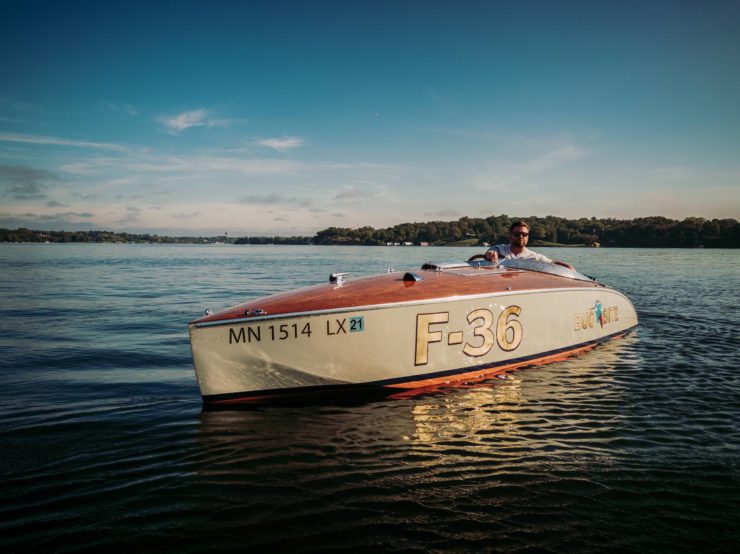 Wooden Mahogany Runabout Boat 3