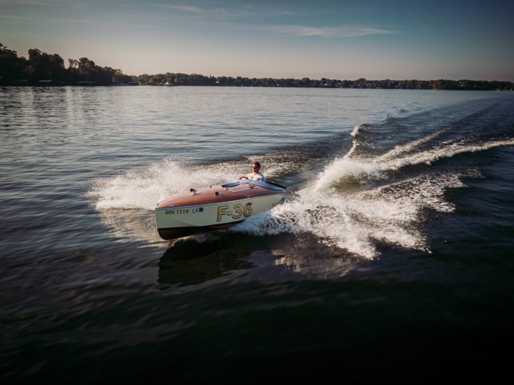 Wooden Mahogany Runabout Boat