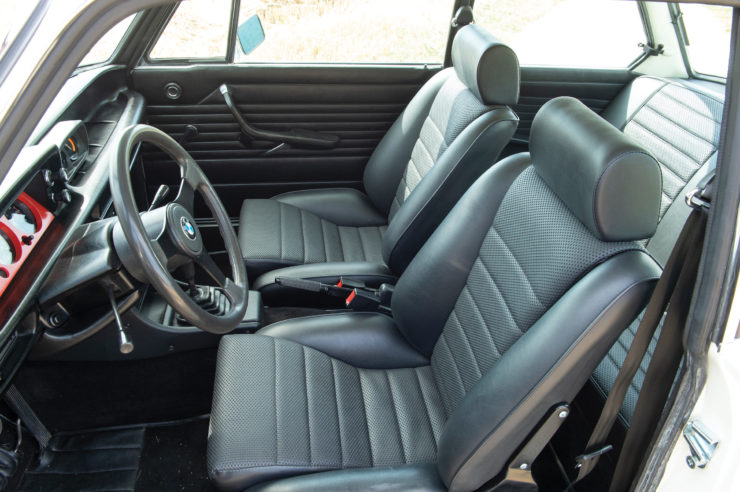 BMW 2002 Turbo Interior 3