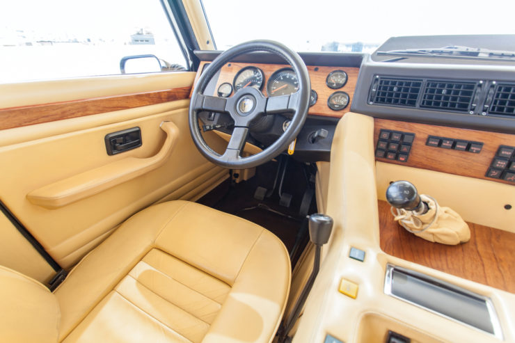 Lamborghini LM002 Interior 2