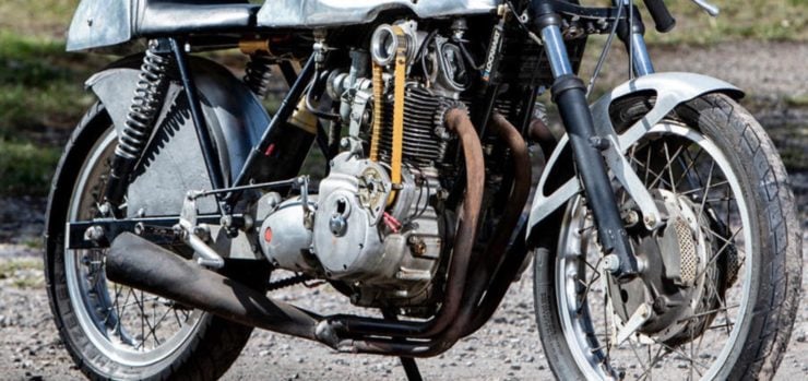 custom triumph motorbike engine