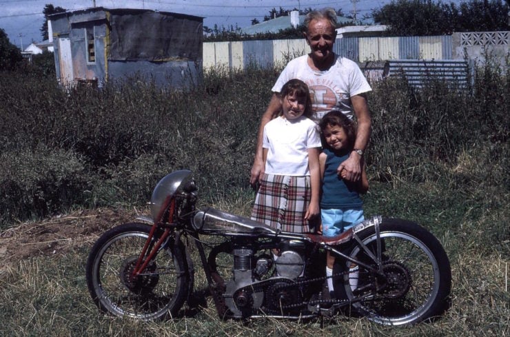 Burt Munro And Grandchildren