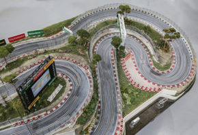 16 Feet Long + 7 Feet Wide - A 1:32 Scale Formula 1 Slot Car Racetrack