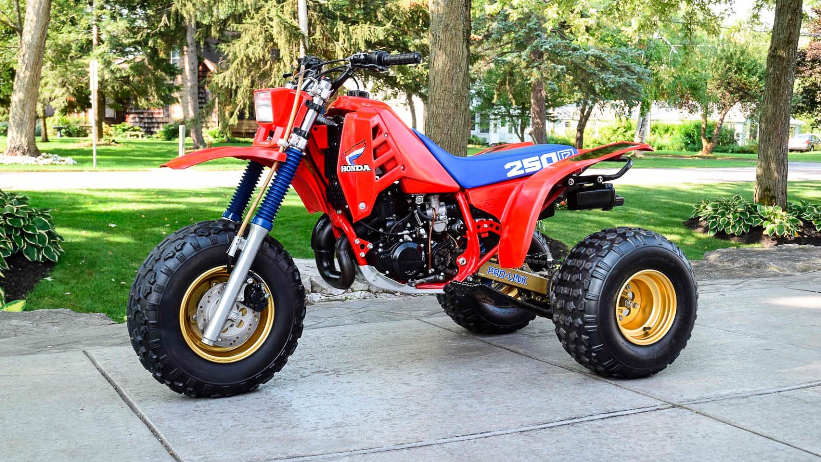 The Mighty Honda ATC 250R - The Fastest Three-Wheeled Death Machine In ...