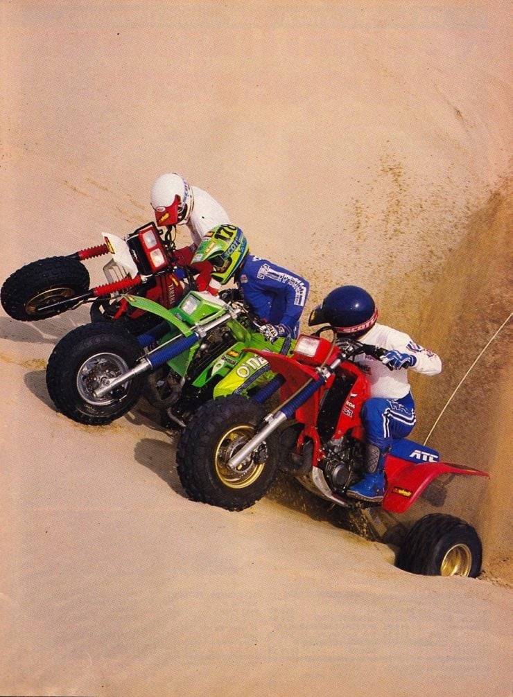 Honda ATC 250R Racing Dunes