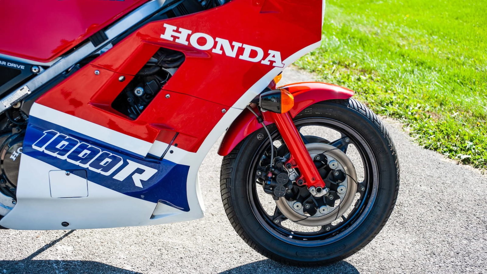 The Honda VF1000R The Fastest Production Motorcycle In The World (In 1984)