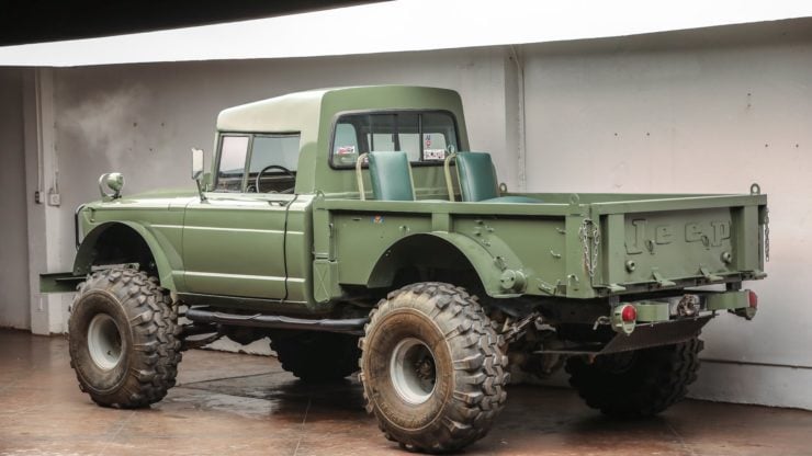 Custom-Kaiser-Jeep-M715-Pickup-Truck-Rear