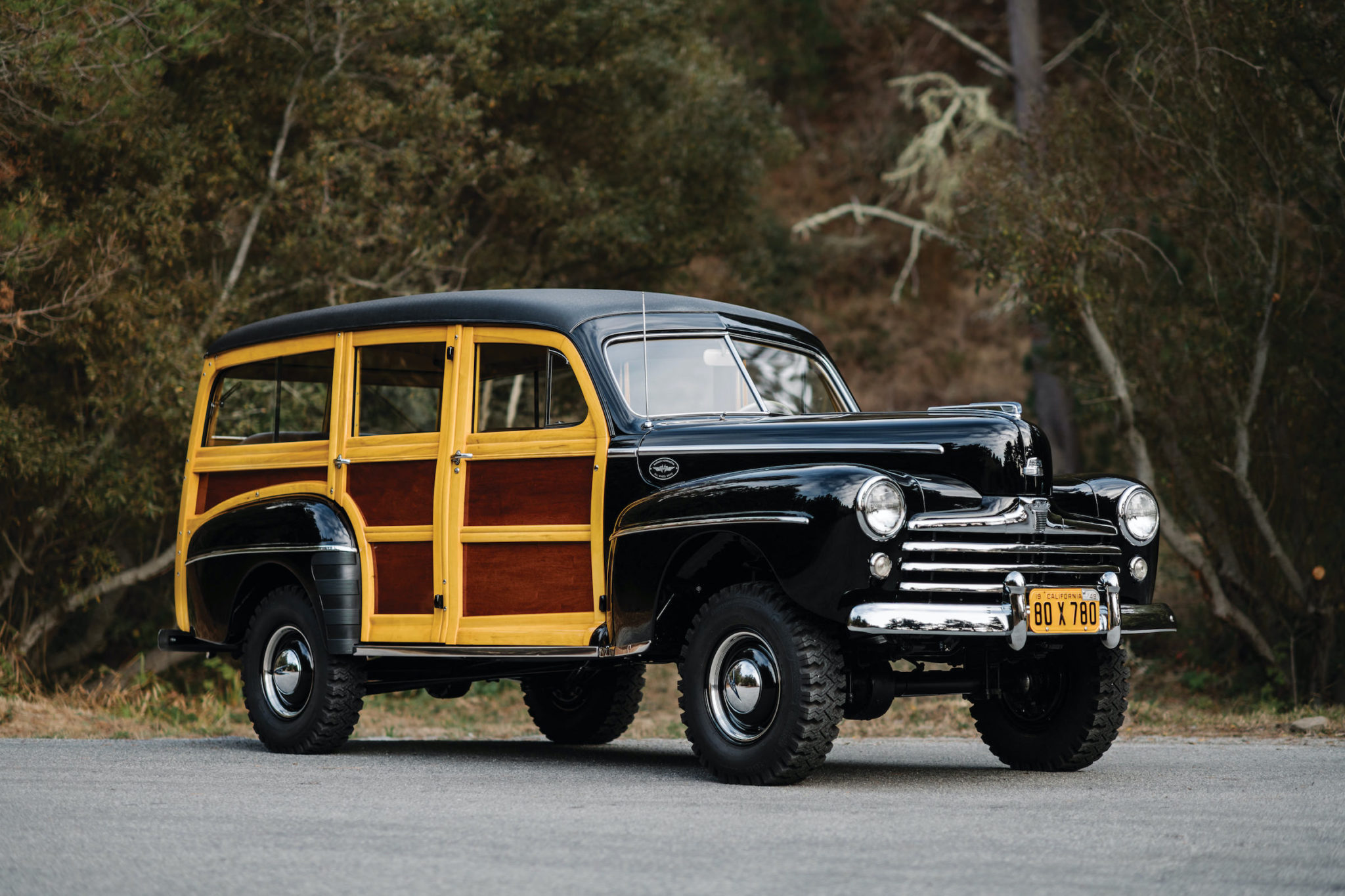 The First Luxury 4x4 SUV - Meet The Ford Marmon-Herrington Super Deluxe 4x4