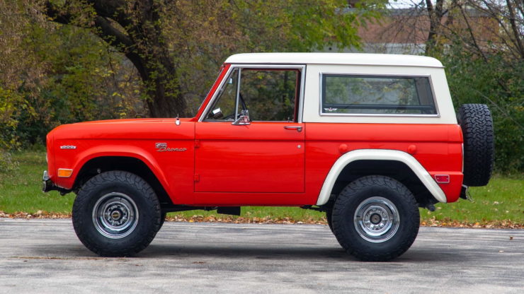 Holman Moody Ford Bronco Prototype - The Bronco Hunter Side