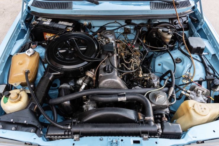 Mercedes-Benz 300TD W123 Engine