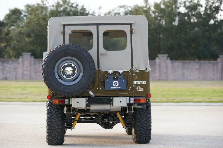 Toyota FJ40 Land Cruiser Soft-Top Back