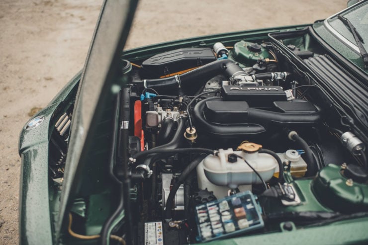 BMW Alpina B7 S Turbo Coupé Engine 2