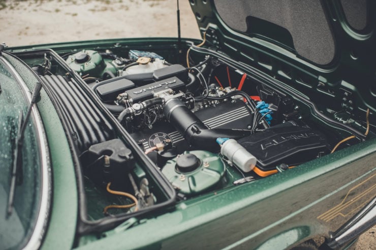 BMW Alpina B7 S Turbo Coupé Engine