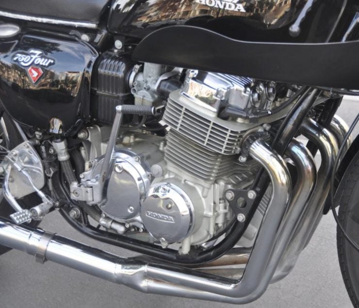 Honda CB750 Cafe Racer Engine