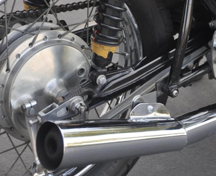 Honda CB750 Cafe Racer Exhaust