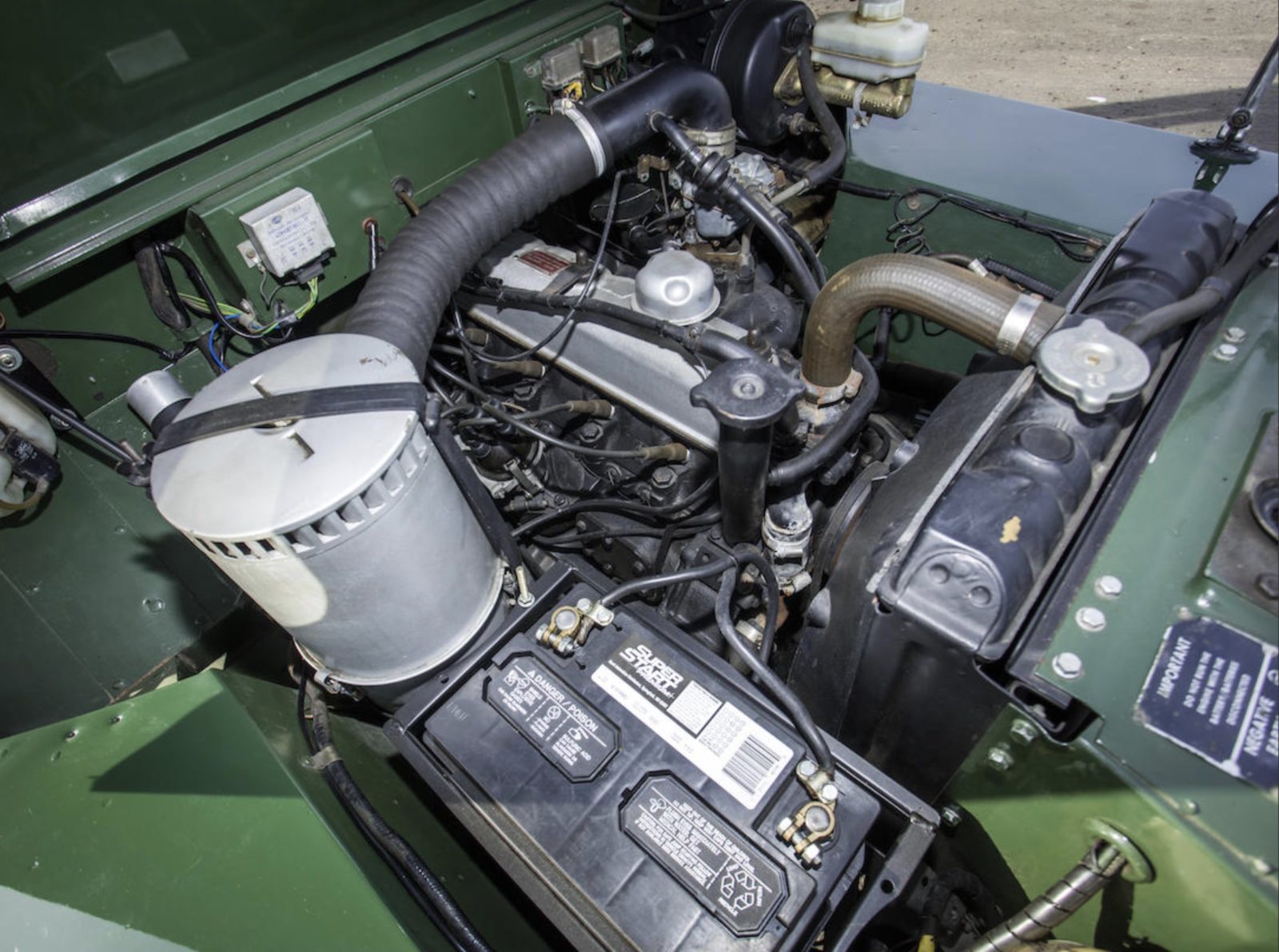 Land Rover Series III Lightweight - An Unusual Helicopter-Deployed ...