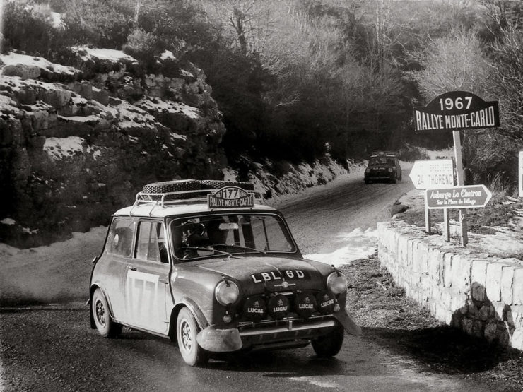 Documentary: The Mini, Wizardry On Wheels - Narrated by Hugh Laurie