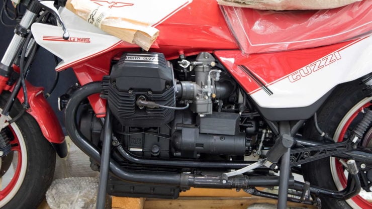 Moto Guzzi 850 Le Mans III Engine 2