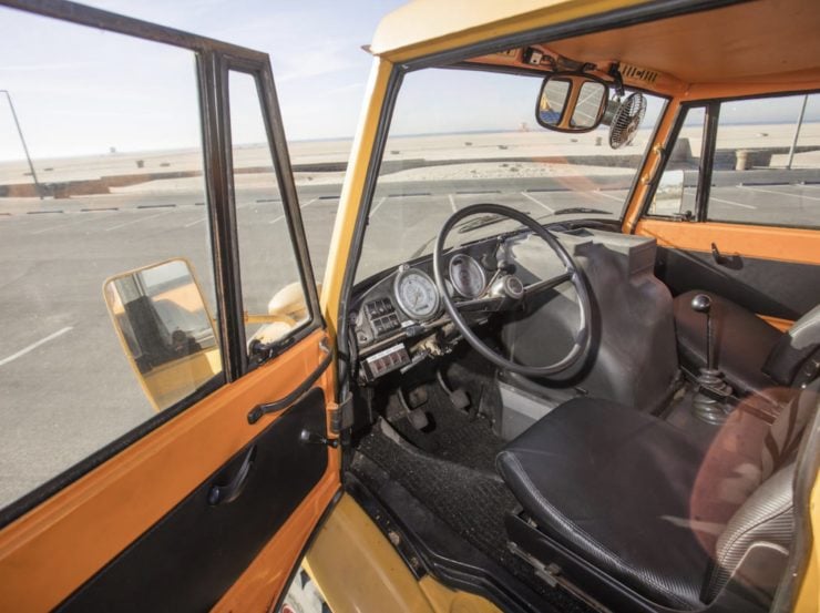 Mercedes-Benz Unimog Car Hauler Interior