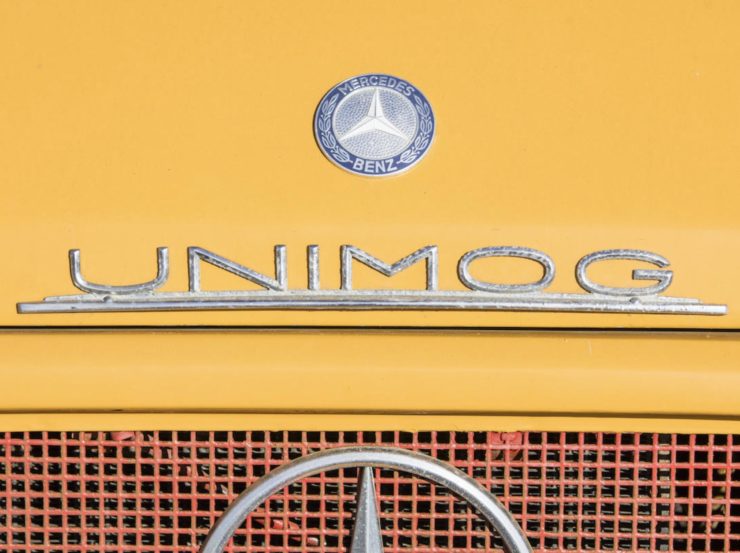 Mercedes-Benz Unimog Logo Badge