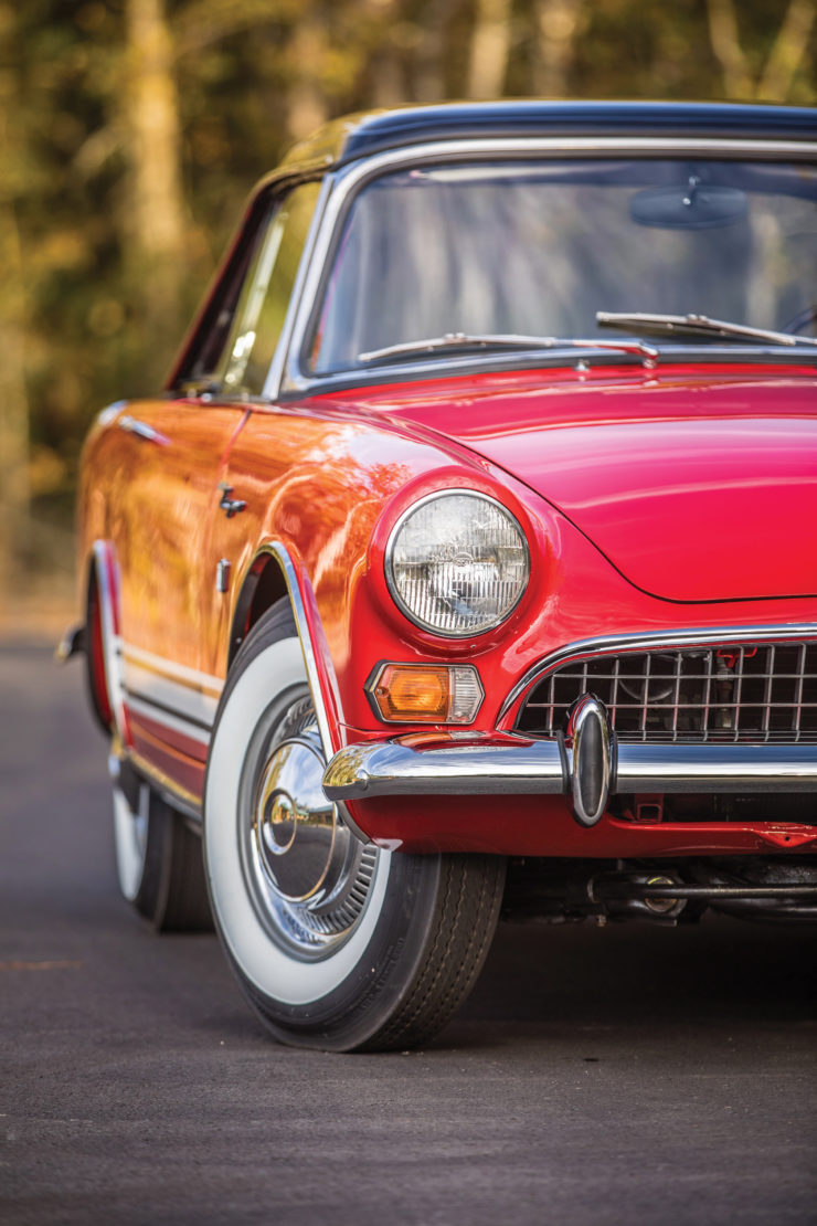 Sunbeam Tiger Headlight