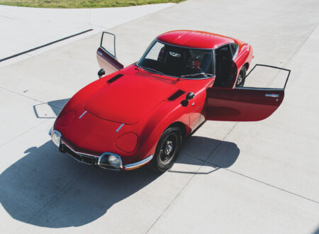 Toyota 2000GT Doors