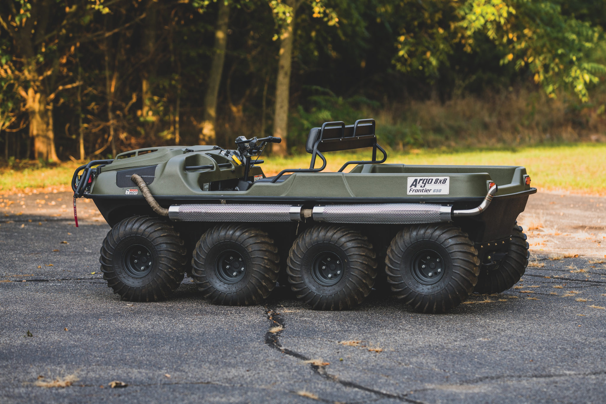 The Argo Frontier 650 8×8 An Amphibious GoAnywhere Machine From Canada