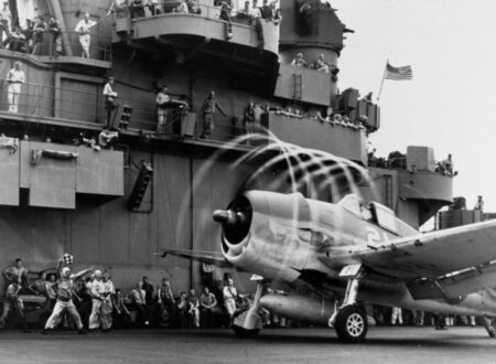 Grumman F6F Hellcat Carrier