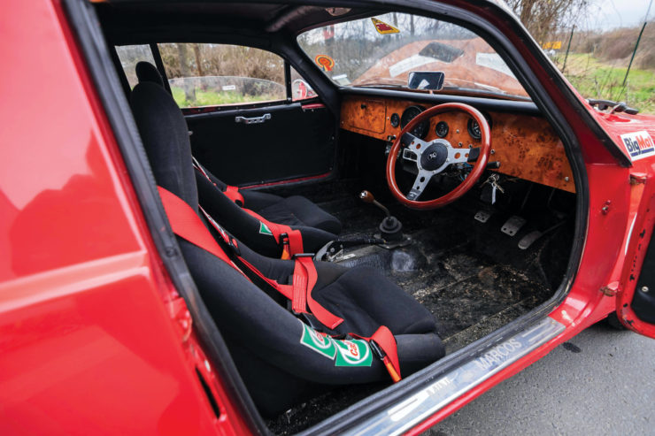 Marcos Mini Interior