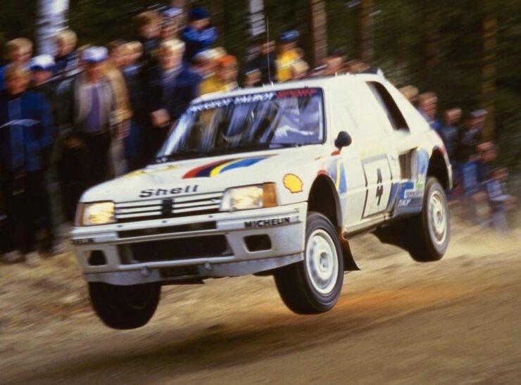 Peugeot 205 T16