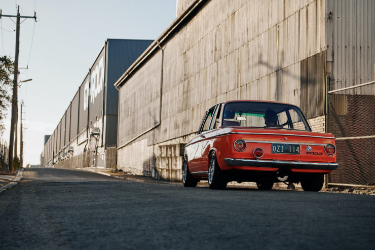 BMW 2002 19