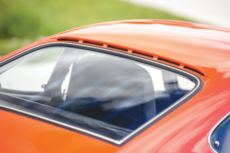 Opel GT Rear Window